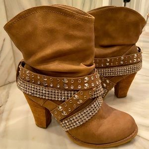 Crystal- embellished ankle booties